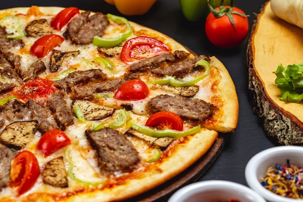 Beef Pizza